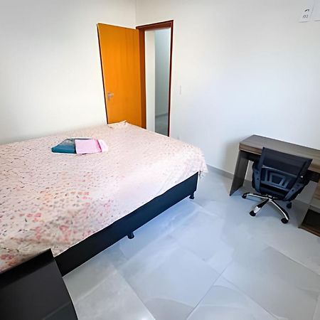 103 - Apartamento Completo Para Ate 5 Hospedes Patos de Minas Exteriér fotografie